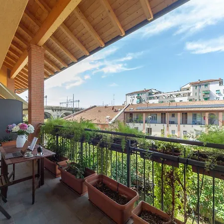 Spacious & Stylish 1-bedroom With Terrace Appartement